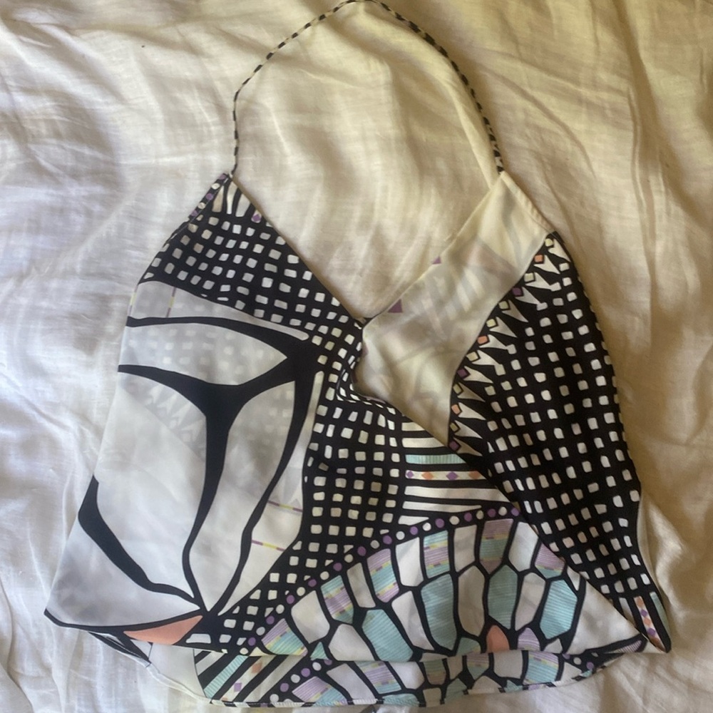 Cute halter 🦋